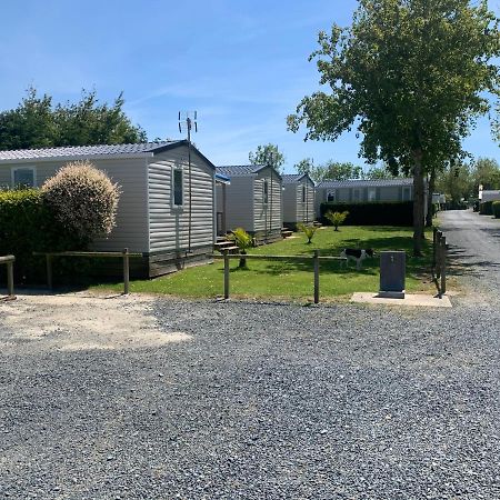 Camping Le Robinson Hotel Colleville-sur-Mer Buitenkant foto