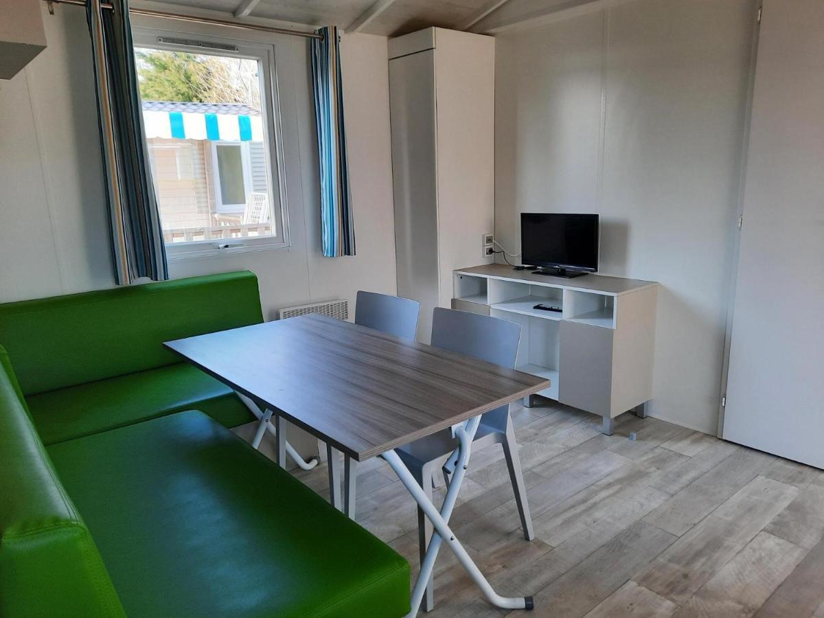 Camping Le Robinson Hotel Colleville-sur-Mer Buitenkant foto