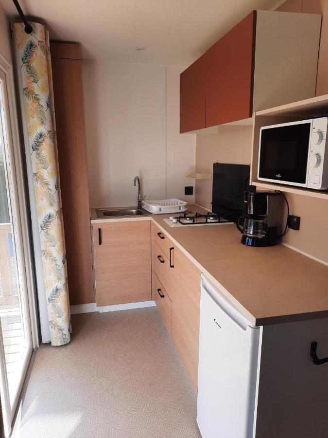 Camping Le Robinson Hotel Colleville-sur-Mer Buitenkant foto