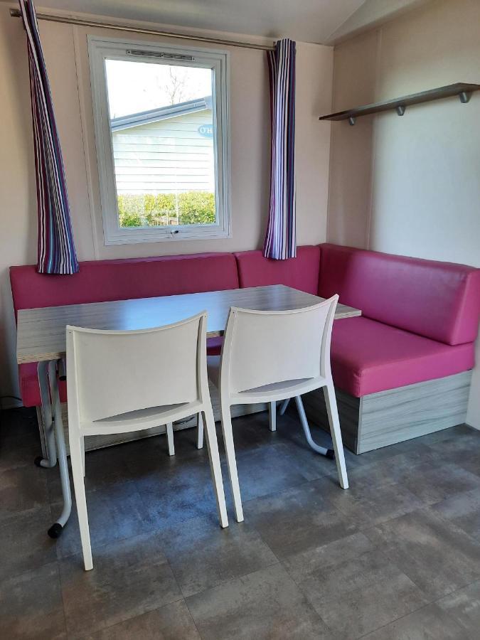 Camping Le Robinson Hotel Colleville-sur-Mer Buitenkant foto