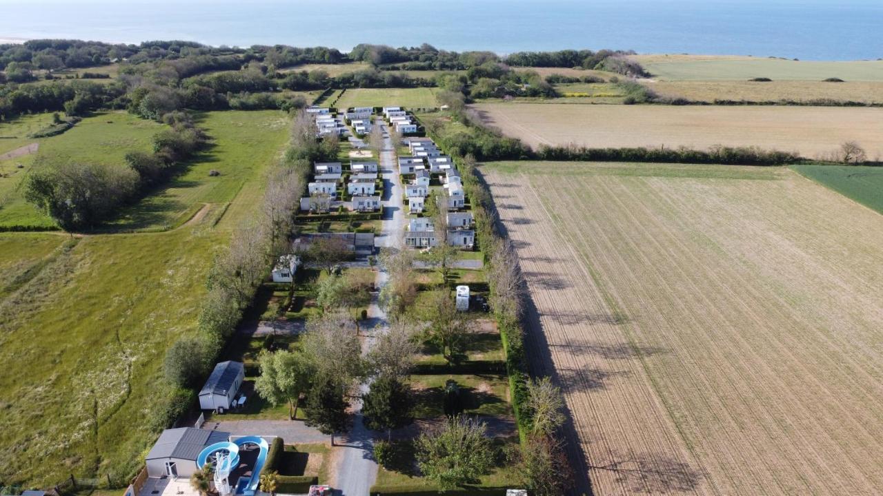 Camping Le Robinson Hotel Colleville-sur-Mer Buitenkant foto