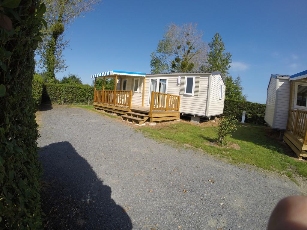 Camping Le Robinson Hotel Colleville-sur-Mer Buitenkant foto